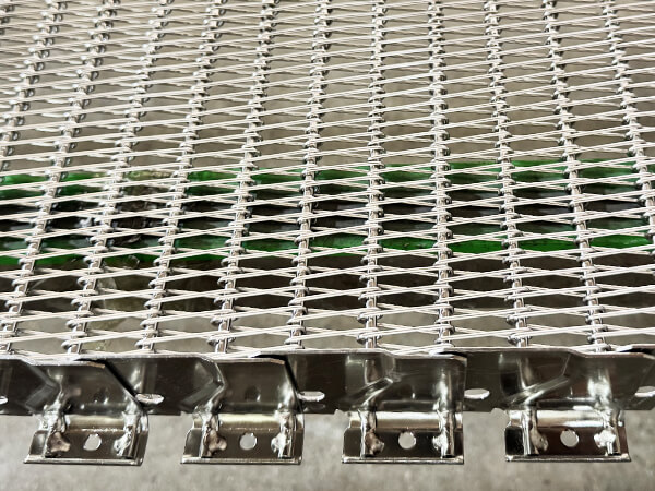 Self Stacking Spiral Belts