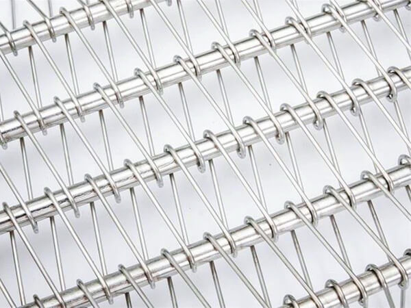 Self Stacking Spiral Belts