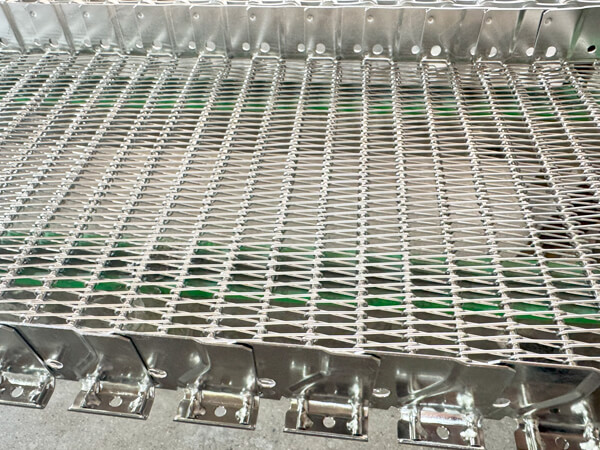 Self-Stacking Spiral Freezer Belts