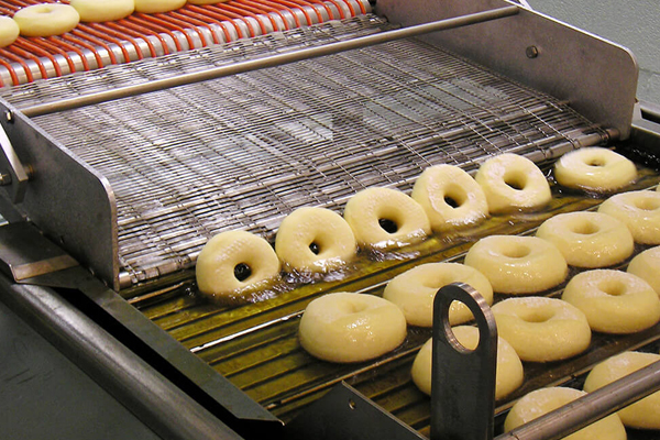 Flat flex conveyor belts for Frying