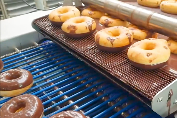 Flat flex conveyor belts for Chocolate Coating