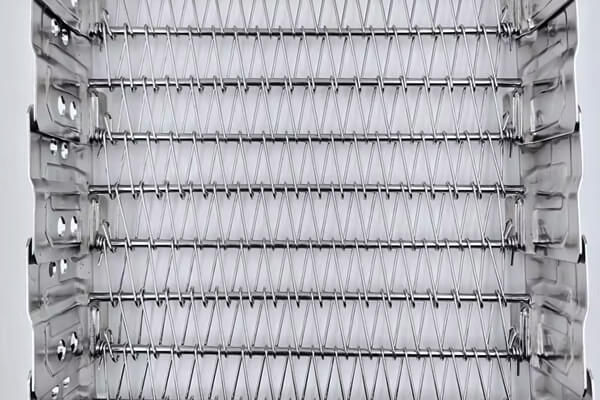 Self-Stacking Spiral Belts in the IQF Freezing Industry Self-Stacking Spiral Belts in the IQF Freezing Industry